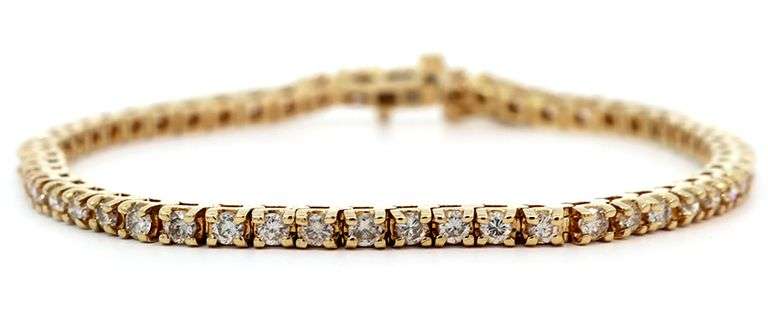 2.20ctw Round Diamond Tennis Bracelet in 14K