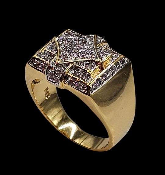 Men's 14 Kt Gold Plate 5.75 Cttw Lab Simulated Diamond Ring.