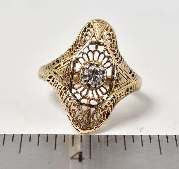 Fantastic Diamond Art Deco Style Diamond Ring in 14K Yellow Gold