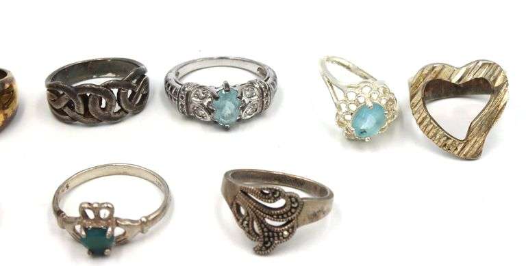 Group lot of Vintage 925 sterling silver rings