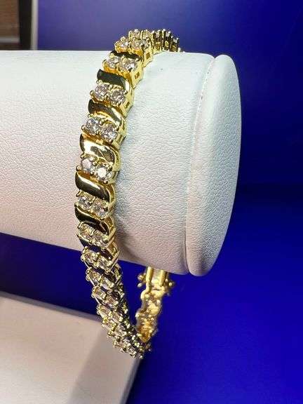 Ladies Sparkling 14 Kt  Gold Plated Tennis Bracelet