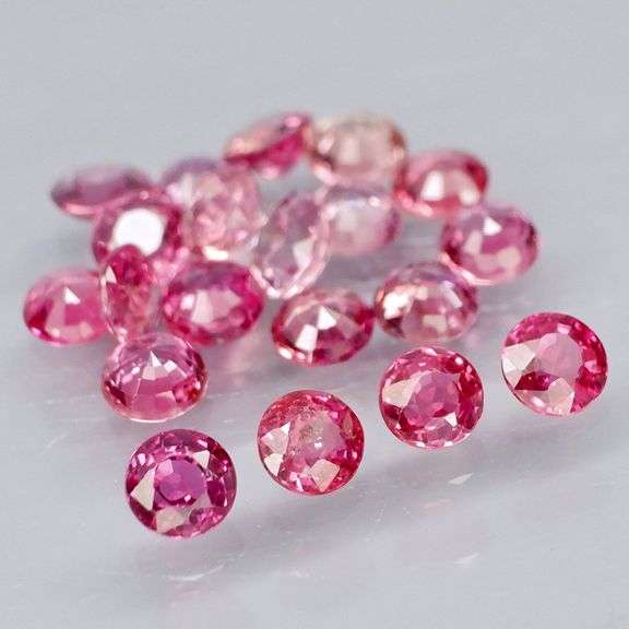 Untreated! 2.62ct dusty rose Sapphire set