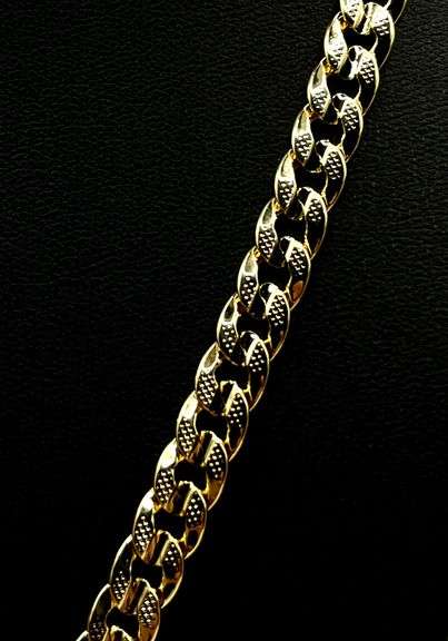 Stunning Large 47 Grams 14 Kt Gold Plated Cuban Curb Link Frost Necklace