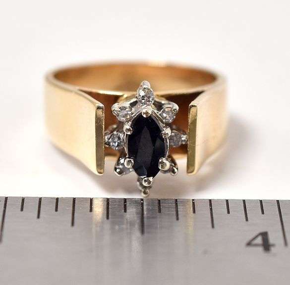 Sensational Sapphire and Diamond Ring in 14K Yellow Gold