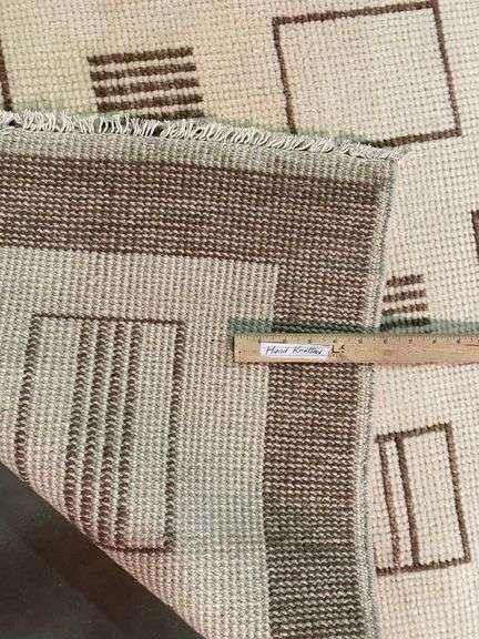 Stunning Unique Design Rug 9x12
