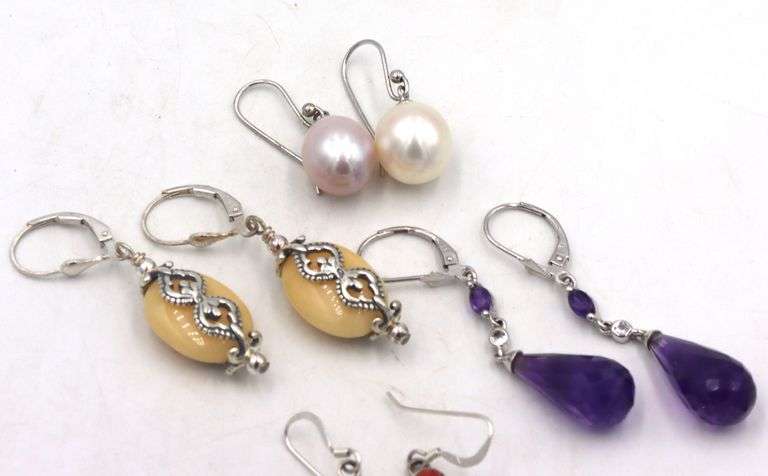 4 Pairs of 925 sterling silver earrings