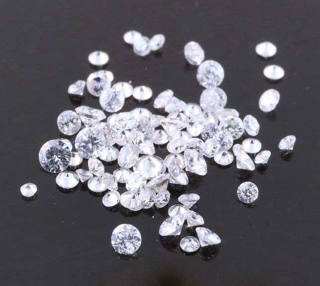 High fire 1.46ct set of round brilliant Diamonds!