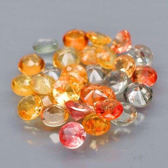 Vibrant 3.87ct set of diamond cut Sapphires!