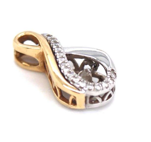 14kt two tone gold diamond pendant