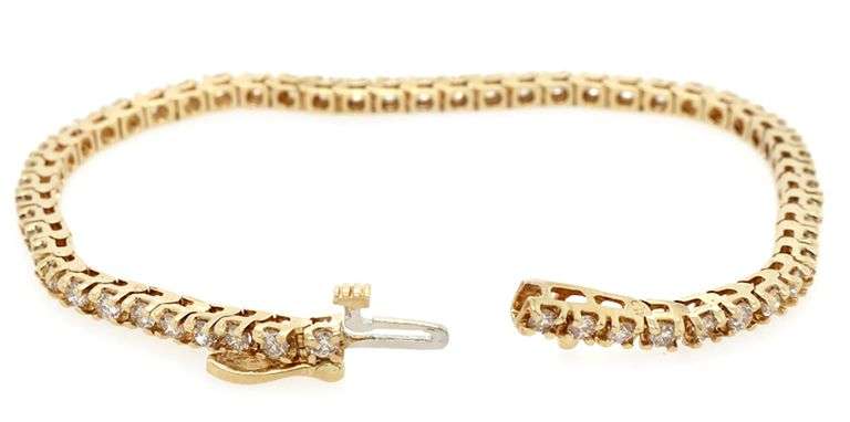 2.20ctw Round Diamond Tennis Bracelet in 14K