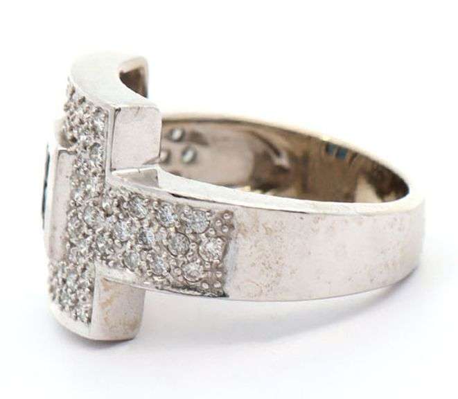 14kt White gold princess cut sapphire and pave diamond ring