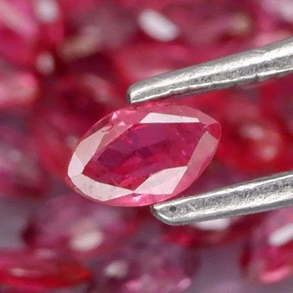 Amazing 5.94ct marquise cut pure Ruby set
