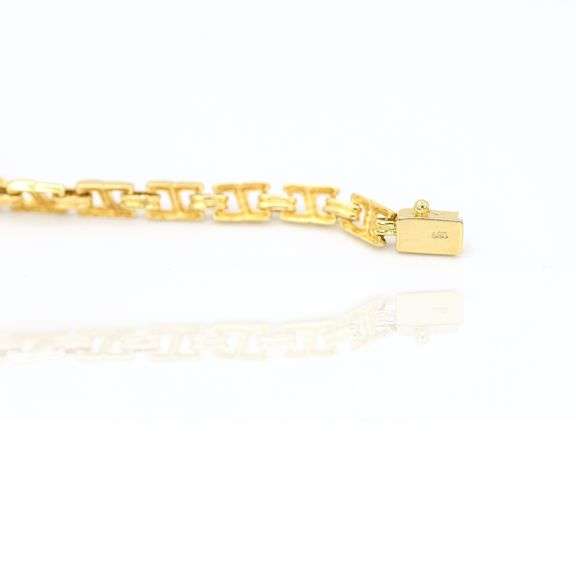 20k  Yellow Gold Natural Sapphire and Natural Diamond Bracelet