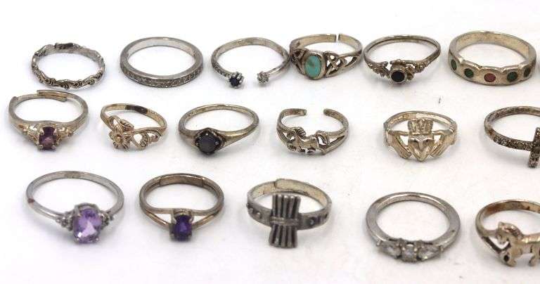 Group lot of Vintage 925 sterling silver rings