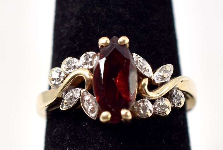 Elegant 10K Yellow Gold Diamond and Red Garnet Gemstone Ring