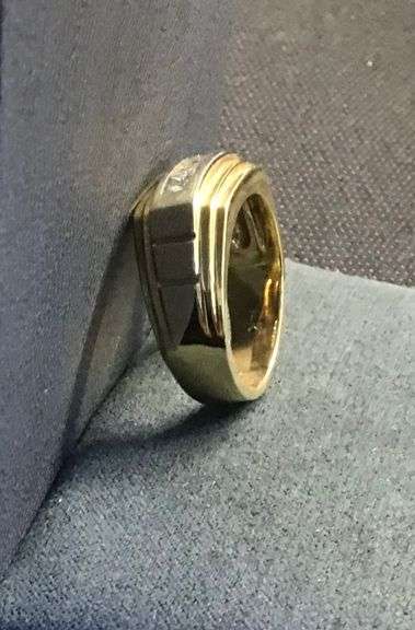 MEN’S 14K TWO TONE (YELLOW+WHITE) GOLD NATURAL DIAMOND WEDDING BAND