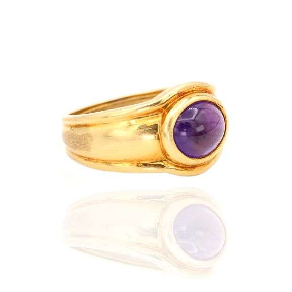 18k (750) Yellow Gold Natural cabochon Amethyst Ring