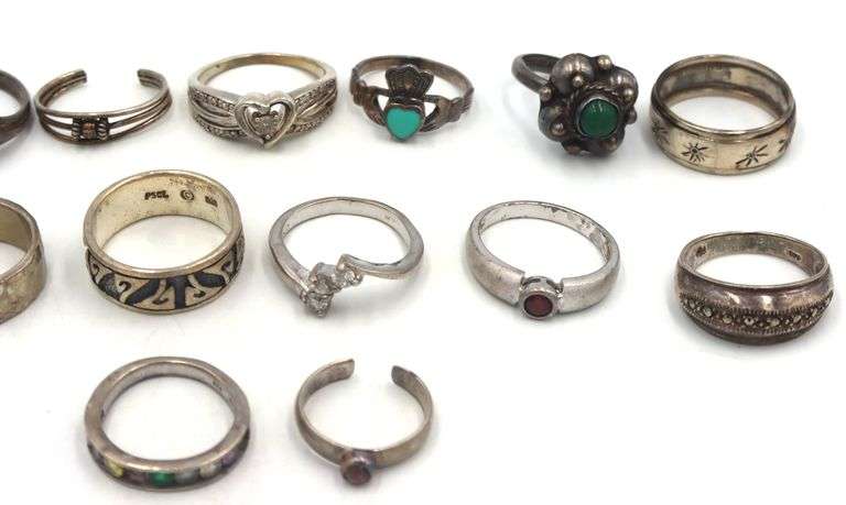 Vintage 925 sterling silver group lot of rings