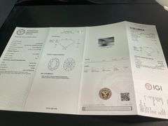 I.G.I CERTIFIED 1.76 CARAT OVAL SHAPED DIAMOND