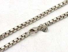 Tiffany & Co Venetian link chain necklace