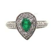 14kt White gold Apx 0.38ct Pear Emerald & Apx 0.20ctw H SI Diamond Halo Ring