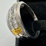 14K Two-Tone Gold Round Brilliant Cut Diamond Ring
