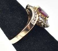 Beautiful 14K Yellow Gold Red Garnet and Diamond Ring