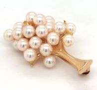 14kt Yellow gold white fresh water pearl cluster brooch pendant