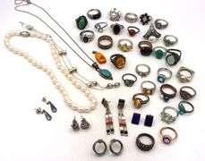 Big group lot of vintage 925 sterling silver jewelry