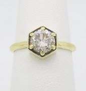 18k Yellow Gold Solitaire Diamond Ring