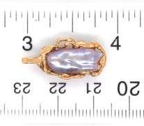 Lot of 3 14kt yellow gold pendants and coral single stud earrings