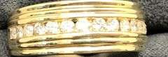 MEN’S 14K YELLOW GOLD NATURAL DIAMOND WEDDING BAND