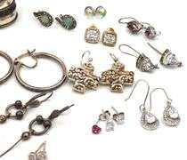 Vintage 925 sterling silver group lot of earrings