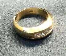 MEN’S 14K YELLOW GOLD NATURAL DIAMOND WEDDING BAND