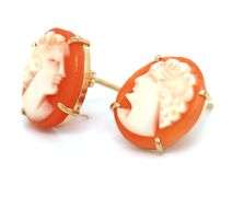 18kt Yellow gold cameo stud earrings