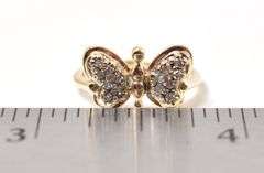 Cute 14K Yellow Gold Diamond Butterfly Ring