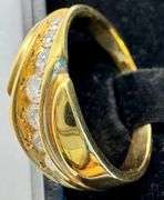 14K Yellow Gold Round Brilliant Cut Diamond Ring