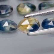 Super unique 3.79ct blue green Sapphire set