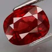 Glittering! Collectors mine cut 4.21ct cherry red Garnet!
