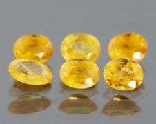 Glittering 3.17ct set of golden Songean Sapphires