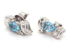 14kt White gold blue topaz earrings