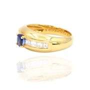 18k Yellow Gold Natural Blue Sapphire and Natural Diamond Ring