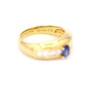 18k Yellow Gold Natural Blue Sapphire and Natural Diamond Ring