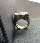 MEN’S 18K YELLOW GOLD NATURAL DIAMOND RING