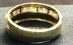 MEN’S 14K YELLOW GOLD NATURAL DIAMOND WEDDING BAND
