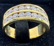 14K Yellow Gold Round Brilliant Cut Diamond Ring