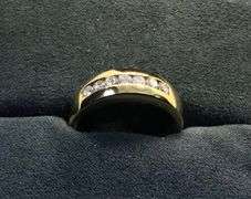 MEN’S 14K YELLOW GOLD NATURAL DIAMOND WEDDING BAND
