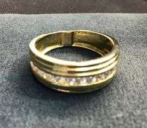 MEN’S 14K YELLOW GOLD NATURAL DIAMOND WEDDING BAND