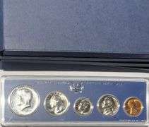3 1966 1 1967 Special Mint Sets