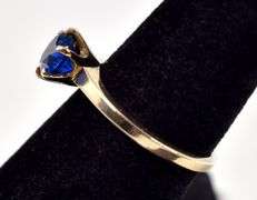 Pretty 10K Yellow Gold Blue Gemstone Ring